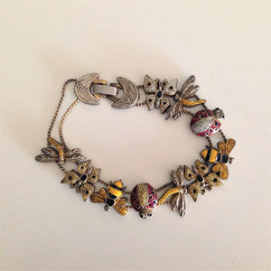 🔥SALE🔥Vintage Goldtone Slide Charm Bracelet